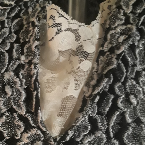 Blouse by Wild Fire - Picture 3 of 3